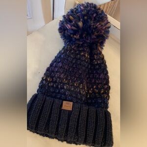 Roots knit Toque unisex winter hat one size fits all